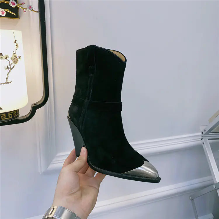 Pointed Toe Women's Fashion Boots with Iron Toe